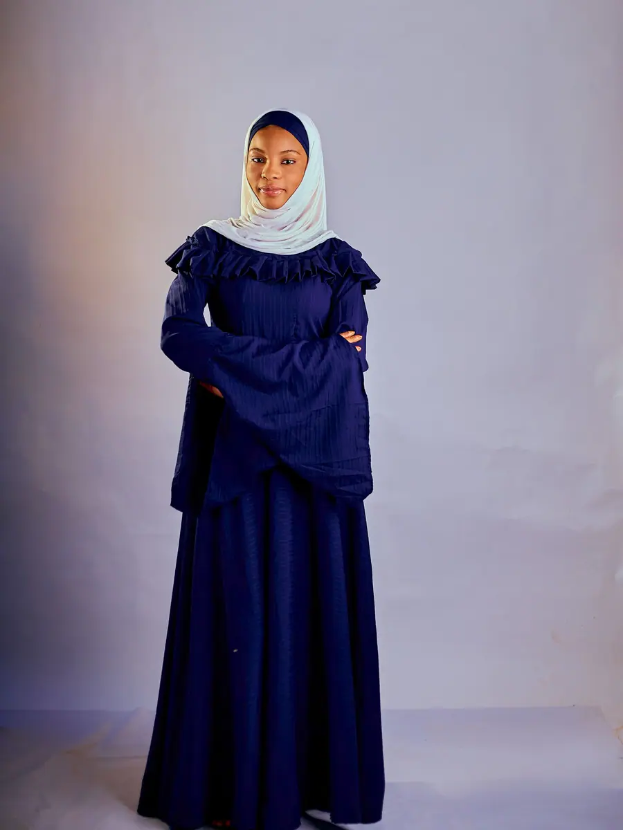 Gamis Ruffle Malam warna Biru malam — foto 1